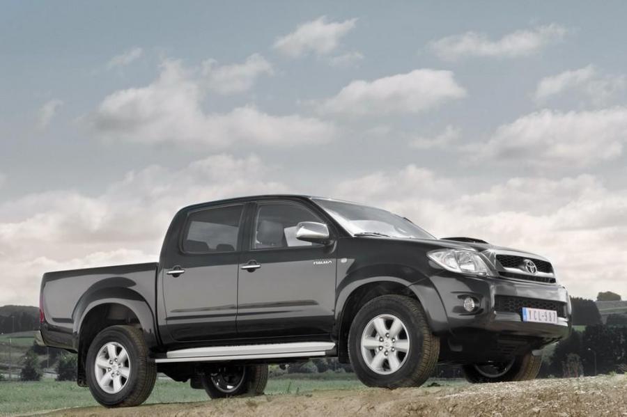  Toyota Hilux 2009 года  (фото 14 из 25)